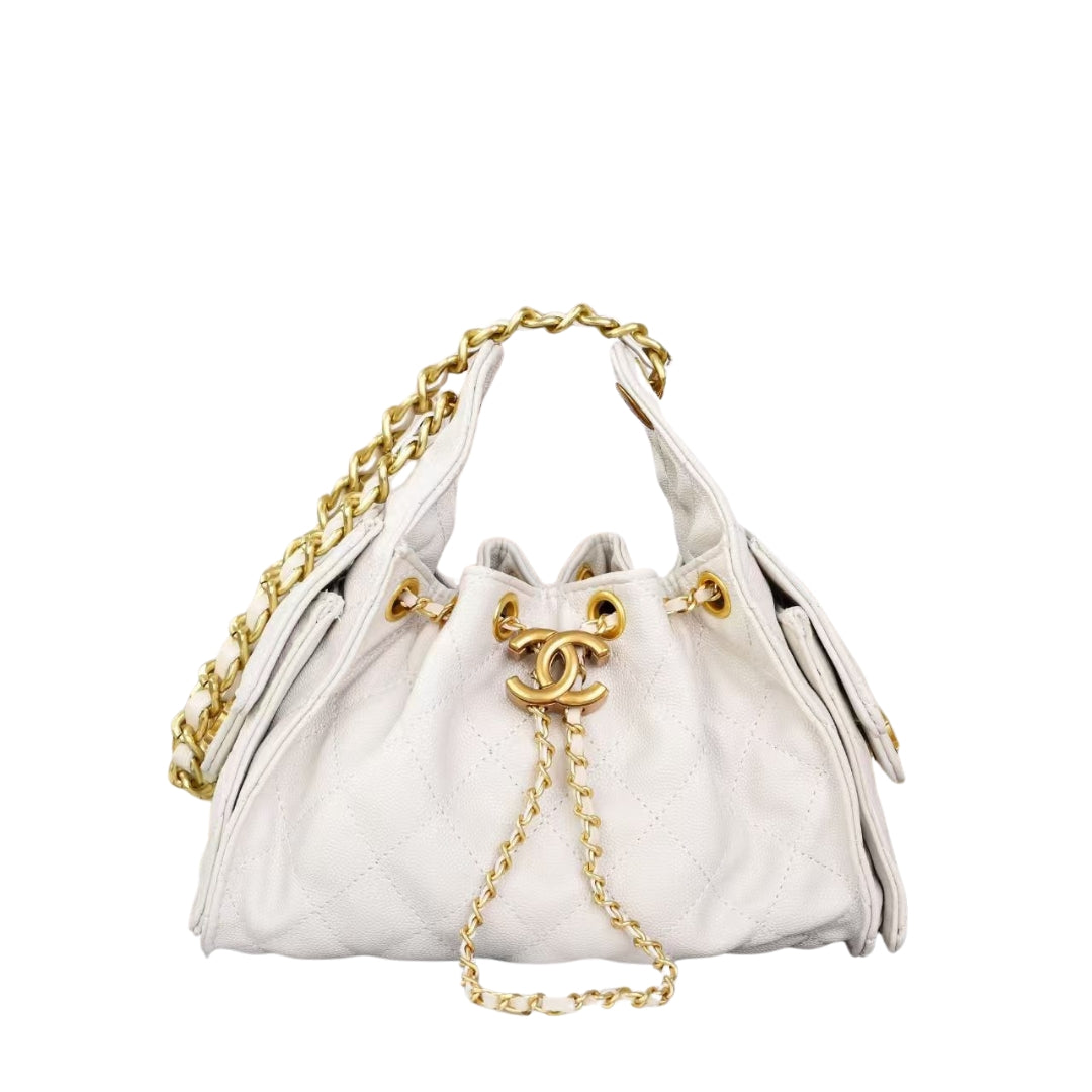 CHANEL 22 CM Women’s Luxury Handbag – Elegant Designer Bag for Dubai Fashion